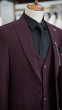 Load image into Gallery viewer, Lars Slim Fit Burgundy Suit
