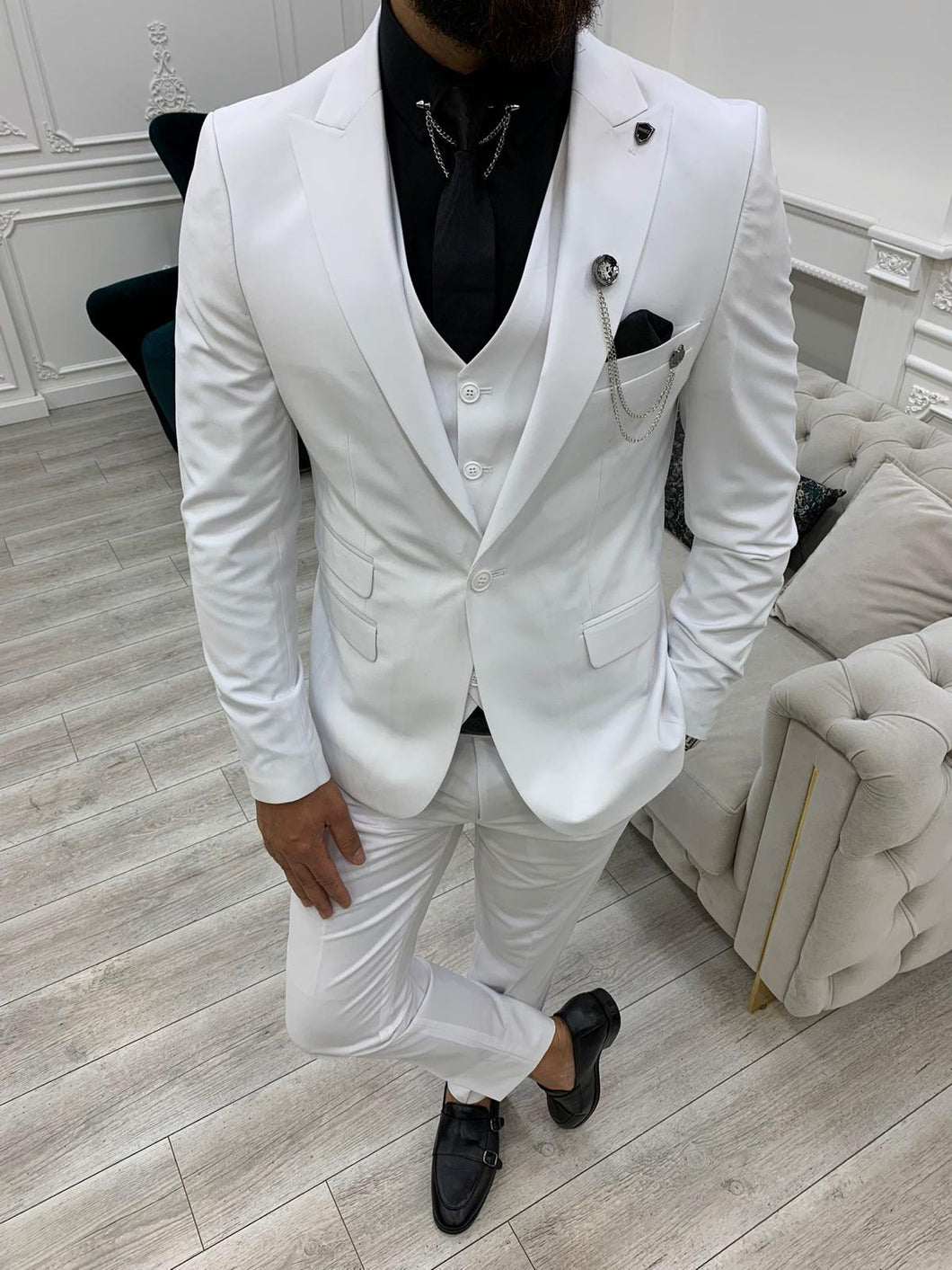 Barnes Slim Fit White Suit