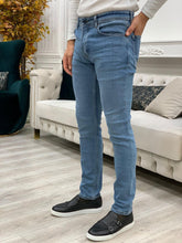 Load image into Gallery viewer, Barnes Slim Fit Ice Blue Denim

