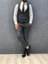 Laden Sie das Bild in den Galerie-Viewer, Noak Plaid Dark Grey Slim Suit
