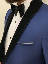 Laden Sie das Bild in den Galerie-Viewer, Kyle Slim Fit Shawl Velvet Collared Blue Tuxedo
