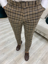 Charger l&#39;image dans la galerie, Luxe Slim Fit Doube Breasted Plaid Coffee Suit
