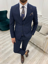 Laden Sie das Bild in den Galerie-Viewer, Dale Slim Fit Navy Blue Suit
