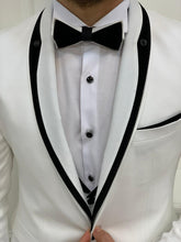 画像をギャラリービューアに読み込む, Brooks Slim Fit Groom Collection (White Tuxedo)
