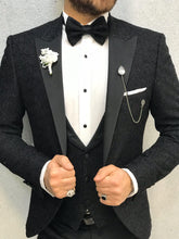 Laden Sie das Bild in den Galerie-Viewer, Noah Silvery Black Vested Tuxedo (Wedding Edition)
