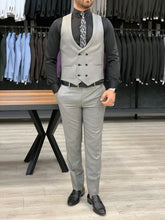Charger l&#39;image dans la galerie, Heritage Slim Fit Grey Suits
