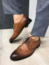 Load image into Gallery viewer, Ferrar Antik Taba Wing Tip Shoes

