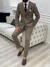 Charger l&#39;image dans la galerie, Luxe Slim Fit Doube Breasted Plaid Coffee Suit
