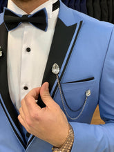 Charger l&#39;image dans la galerie, Harrison Baby Blue Pointed Collared Tuxedo
