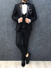 Charger l&#39;image dans la galerie, Genova Slim Fit Black with Dovetail Collar Tuxedo
