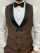 Laden Sie das Bild in den Galerie-Viewer, Connor Slim Fit Detachable Dovetail Brown Tuxedo
