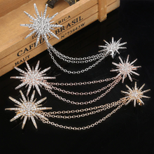 Laden Sie das Bild in den Galerie-Viewer, Snowflake Star Chain  Rhinestones Chain Brooch
