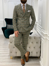 Laden Sie das Bild in den Galerie-Viewer, Luxe Slim Fit Double Breasted Khaki Plaid Suit
