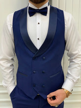 이미지를 갤러리 뷰어에 로드 , Connor Slim Fit Detachable Dovetail Groom Tuxedo
