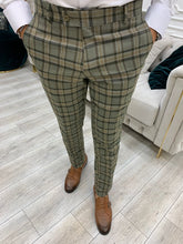 Charger l&#39;image dans la galerie, Luxe Slim Fit Double Breasted Khaki Plaid Suit
